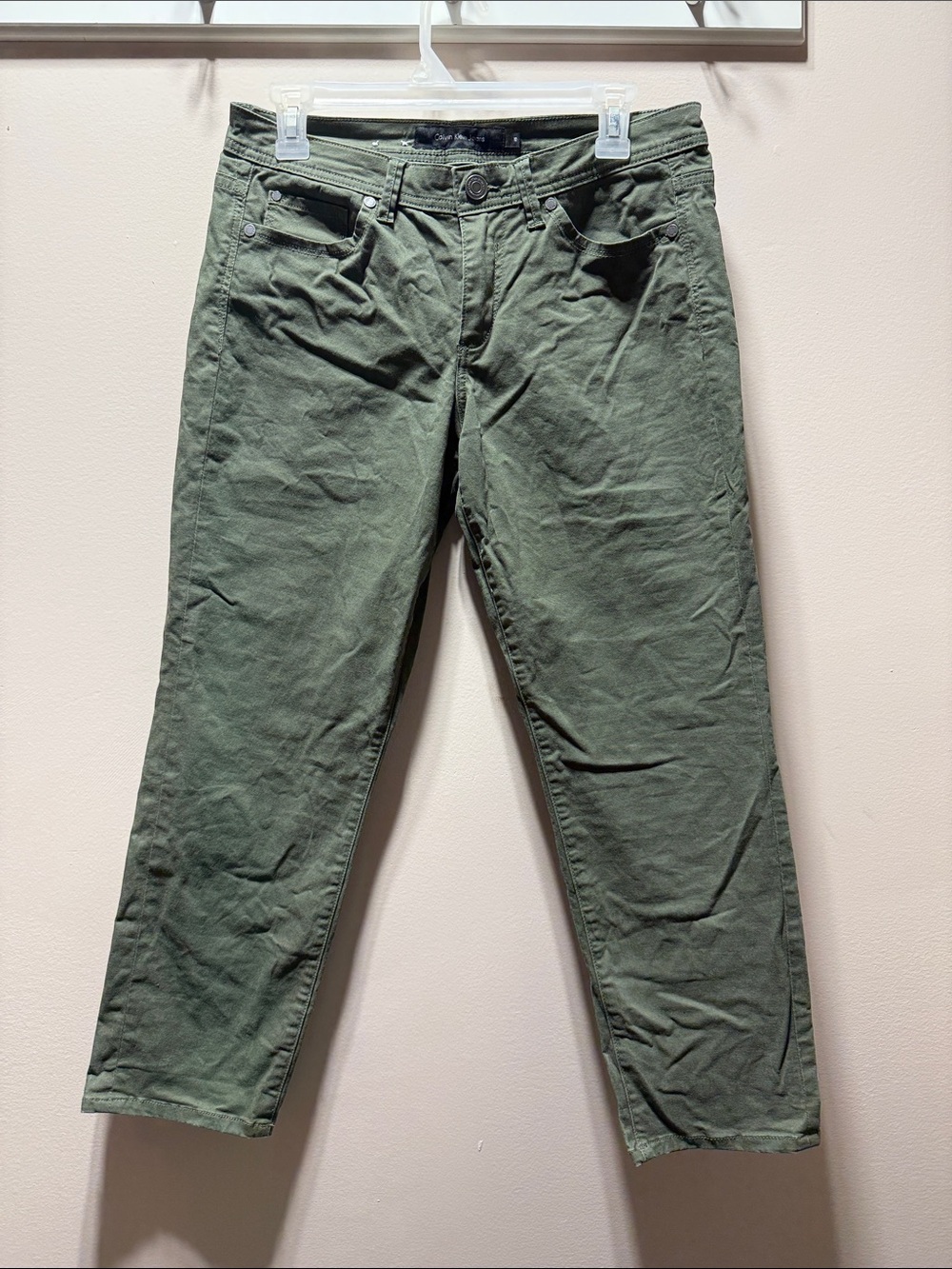 Olive Green Casual Straight Capries